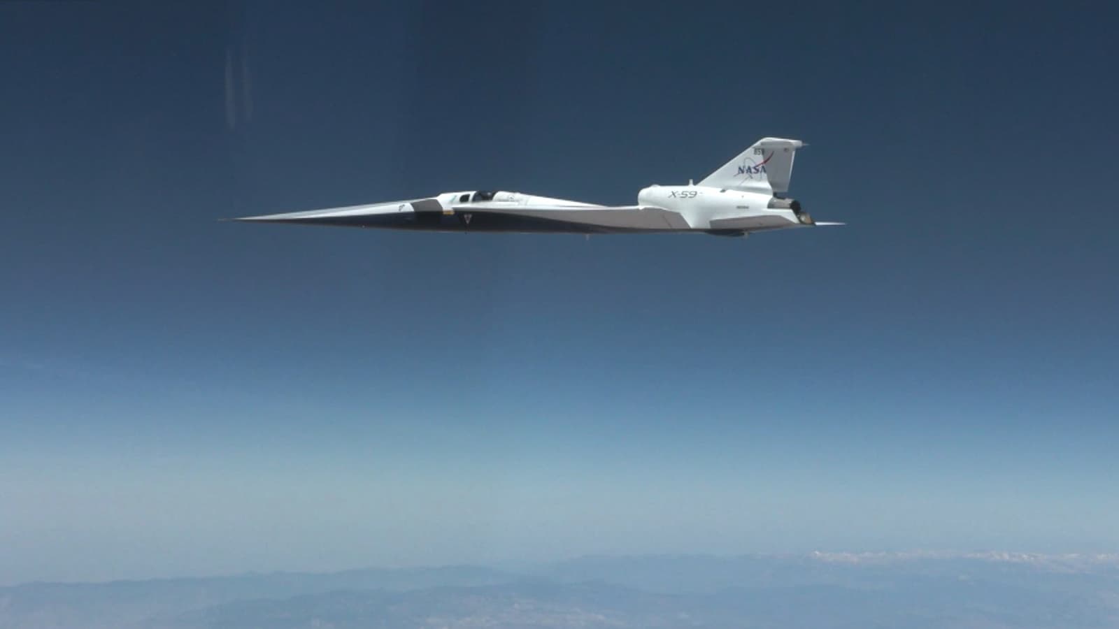X-59 da NASA em voo supersónico