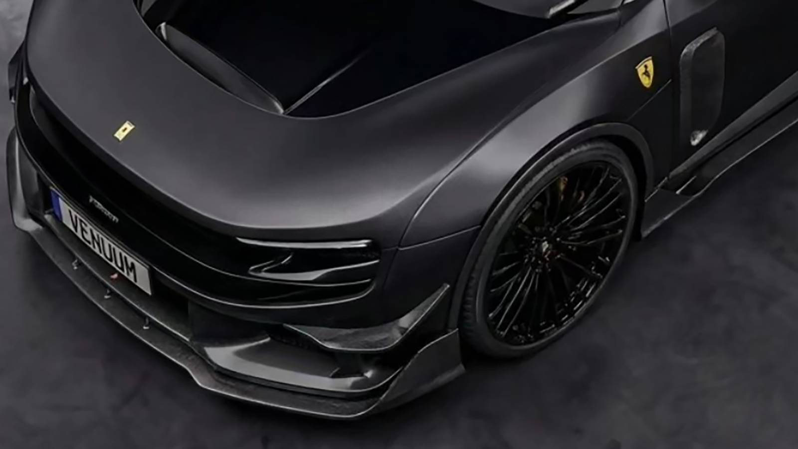 Venuum Ferrari Luce body kit